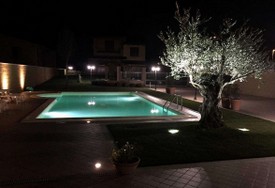 accessori-piscine-busatta-illuminazione-6.jpg